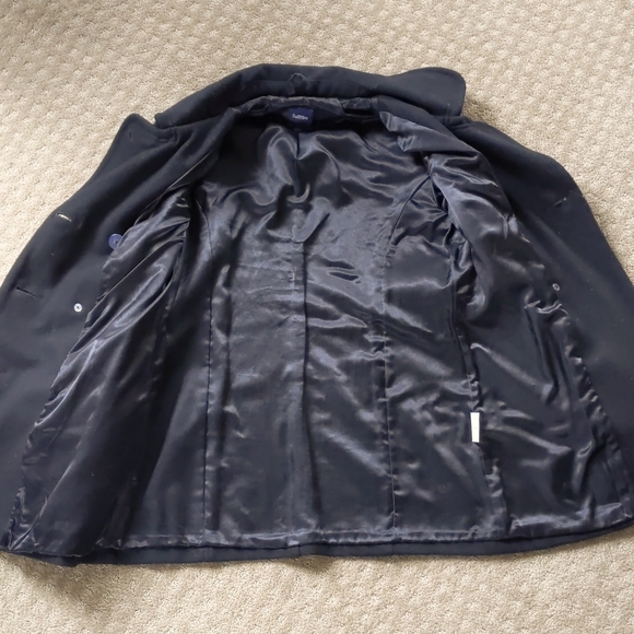 Woman's Black Wool Blend Coat, 3/4 Length, Double Breasted, Size 7, Pockets - Picture 5 of 6